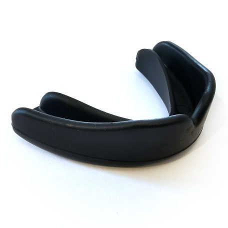 Fogvédő, Saman, fekete JR